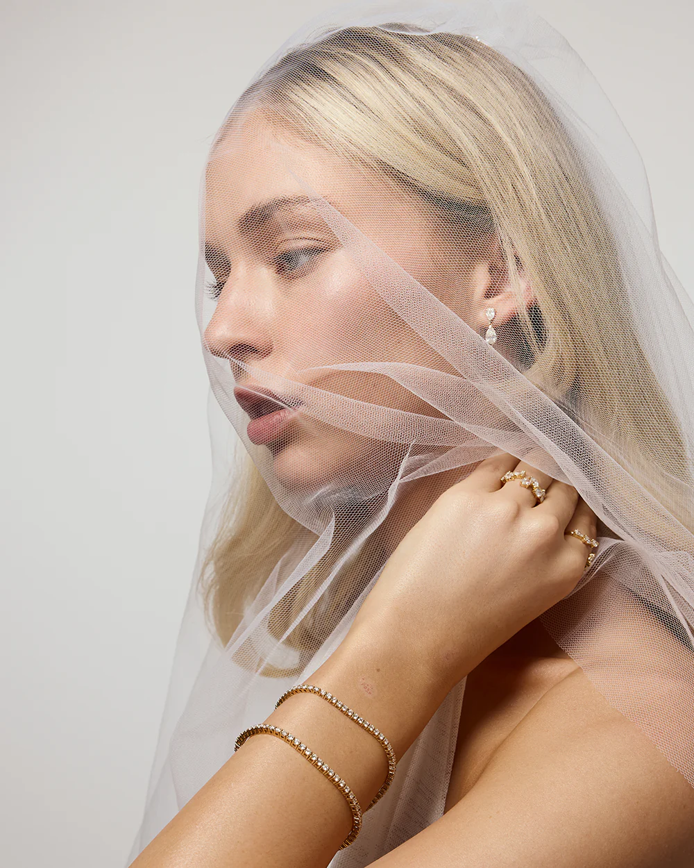 4.00ct Tennis Bracelet - 18ct Yellow Gold - Image 3